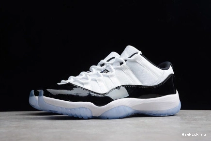 11 LOW  MENS 